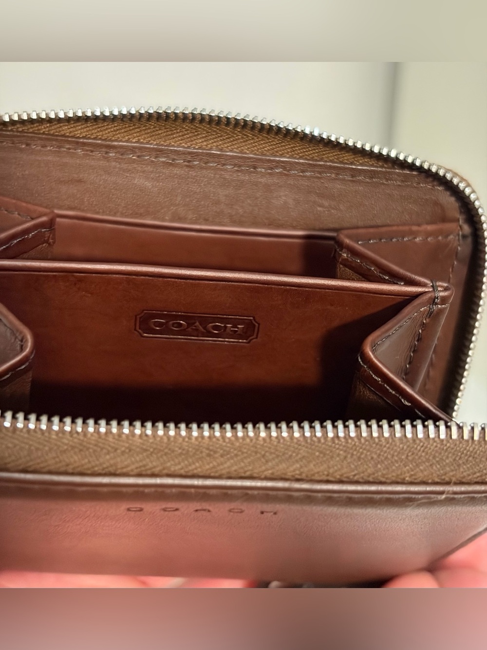 Vintage Coach Glove Tanned Chocolate Leather Zip-Around Wallet & Coin Purse - Picture 4 of 16